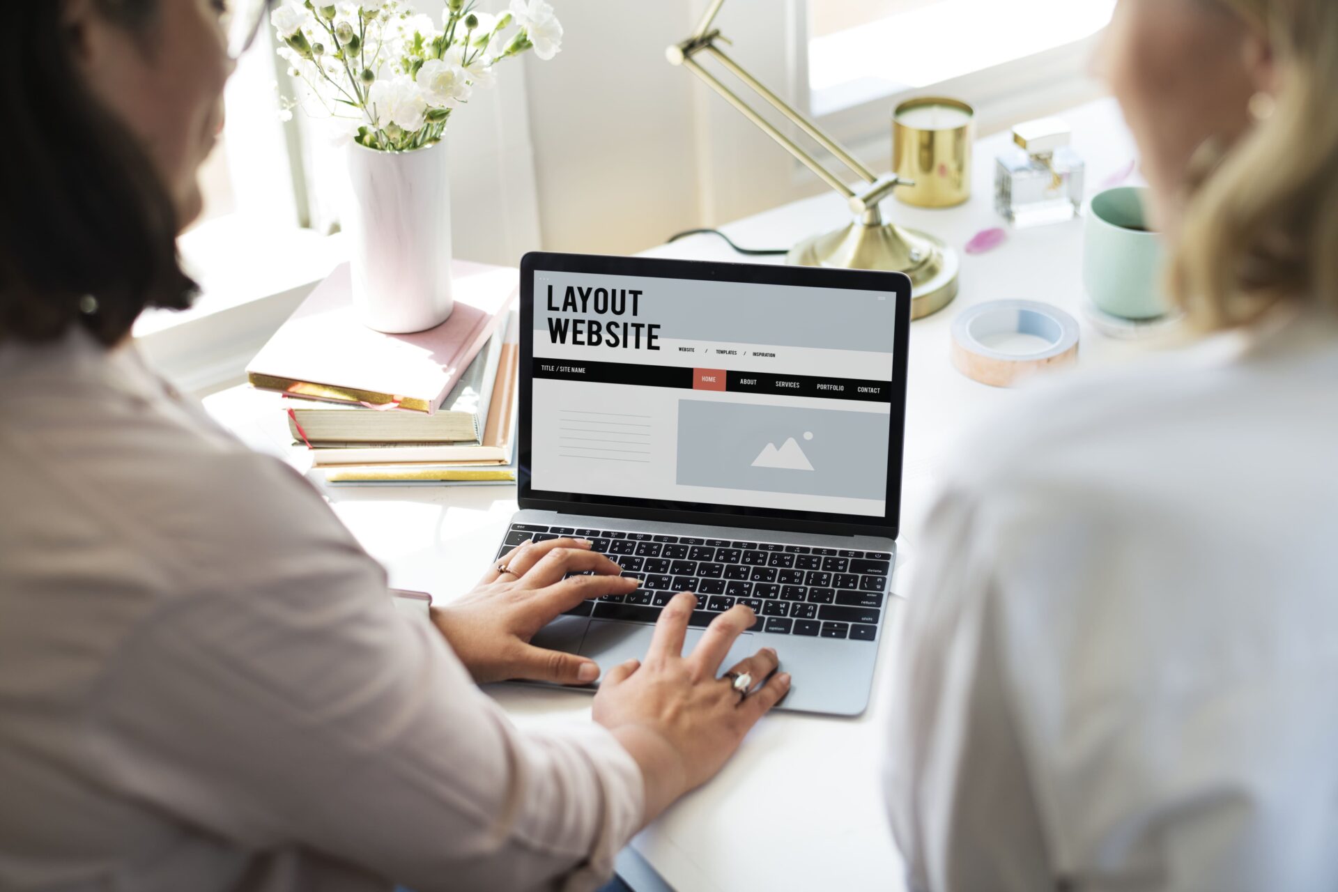 creating business website